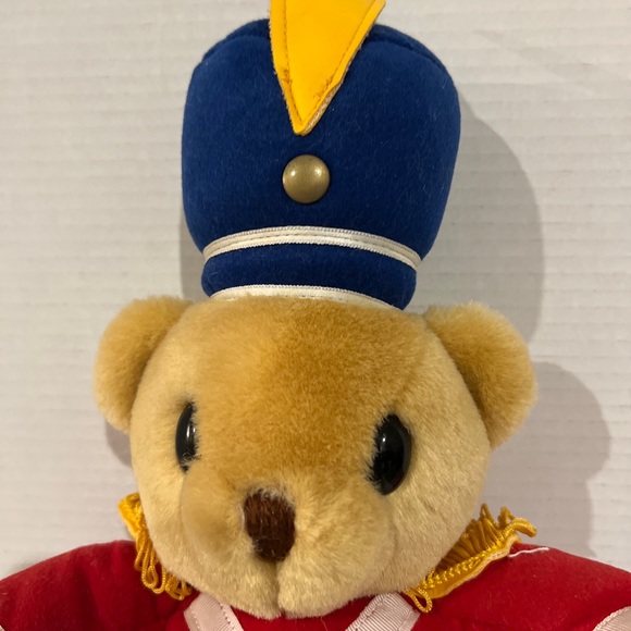 Vintage Soldier Teddy Bear Plush Stuffed Animal  AAFES Golden Bear Co Christmas - Picture 9 of 10